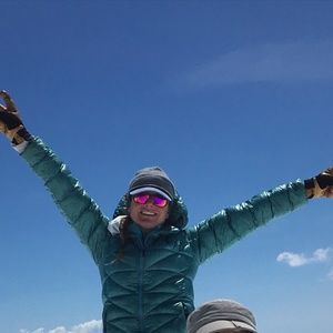 Meet your Posher, Valerie